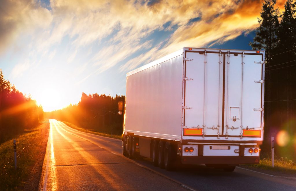 As Trucking Companies Close, Landstar Lease a Smart Option